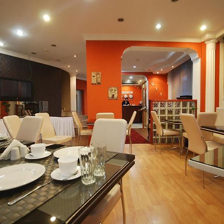 Mini hotel Izmir Restaurang bild