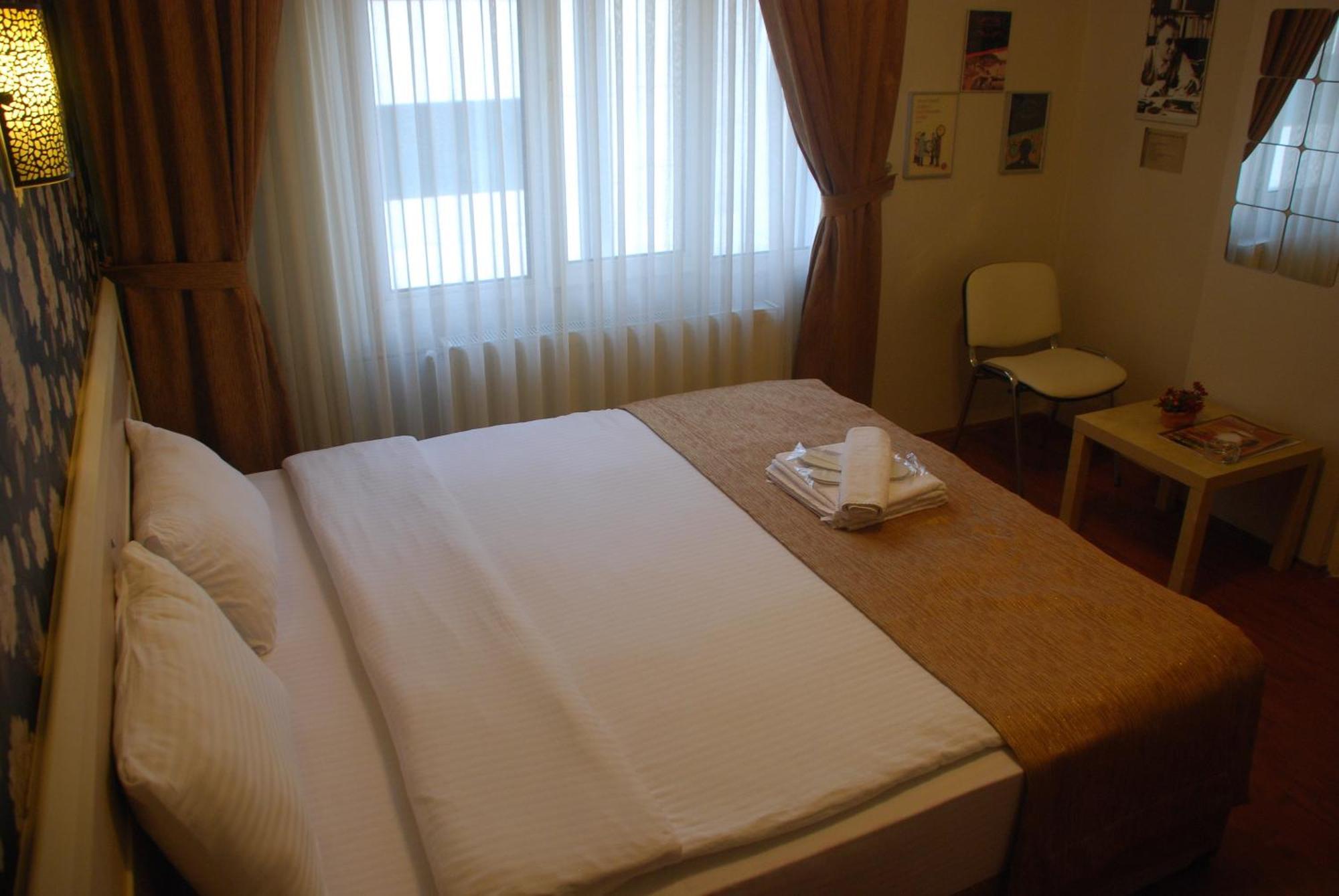 Mini hotel Izmir Rum bild